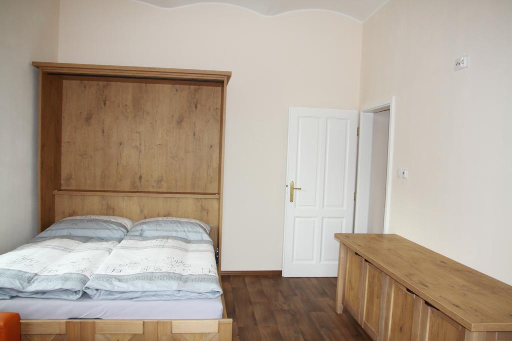 Apartamento Satlava Valtice Exterior foto